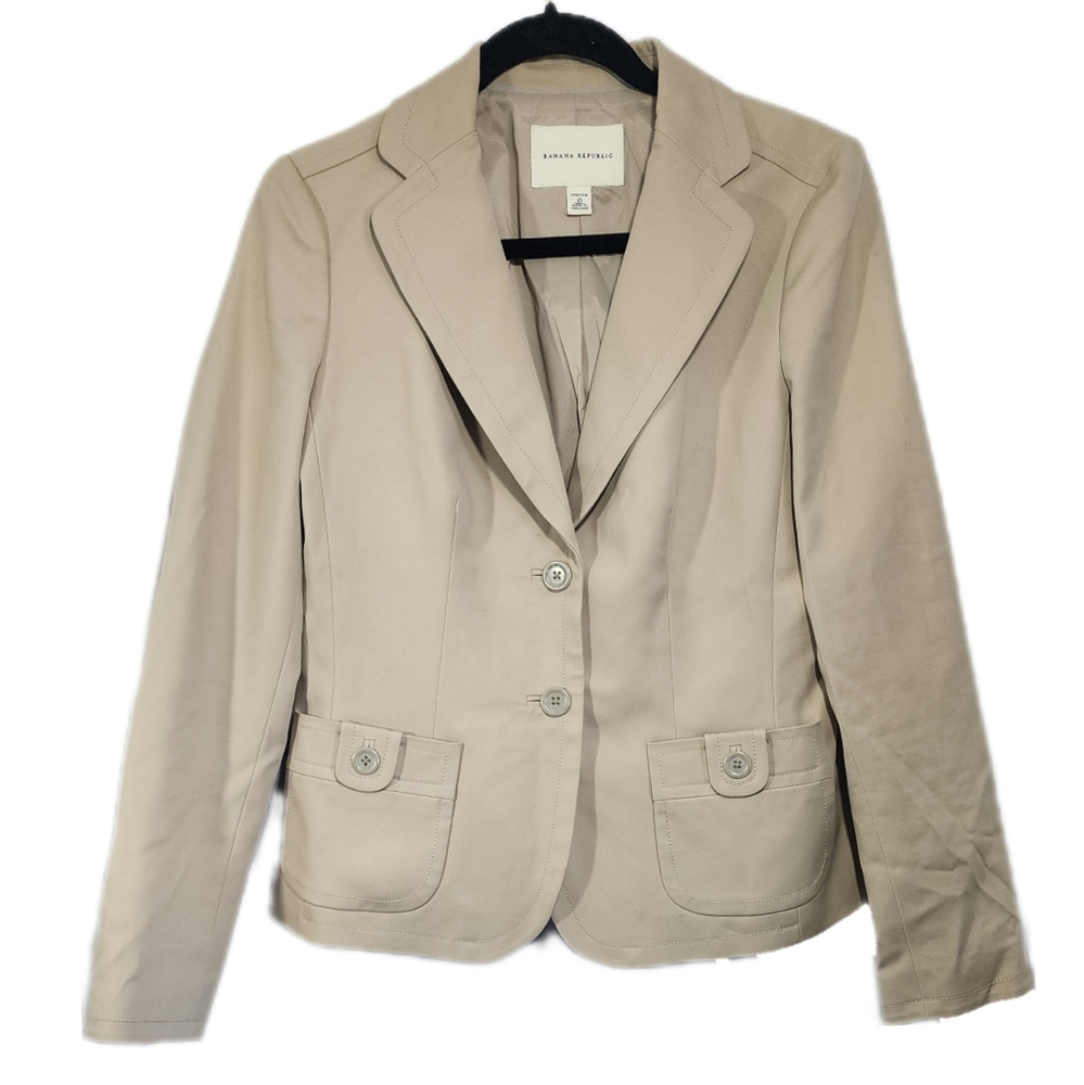 Banana Republic khaki blazer